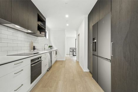 Photo of property in 5 Rauawa Lane, Hobsonville, 0616