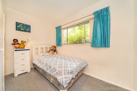 Photo of property in 61 Blue Mountains Road, Pinehaven, Upper Hutt, 5019