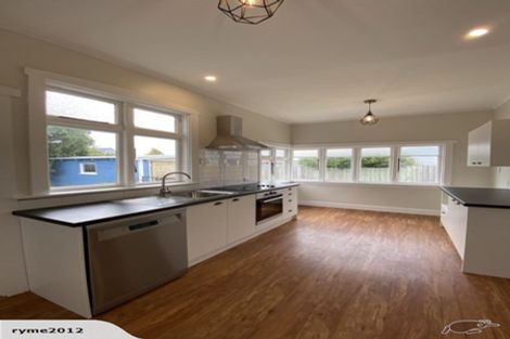 Photo of property in 8 Walsall Street, Addington, Christchurch, 8024