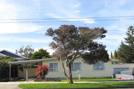 Photo of property in 8a Gonville Avenue, Gonville, Whanganui, 4501