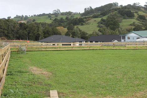 Photo of property in 4 Hebe Lane, Maungaturoto, 0520