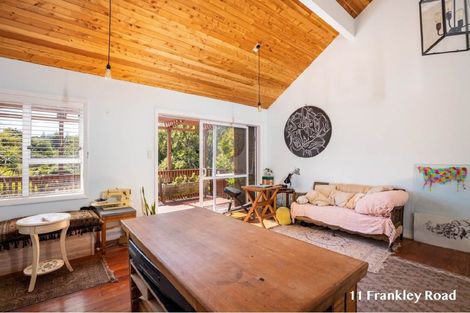 Photo of property in 11 Frankley Road, Westown, New Plymouth, 4310