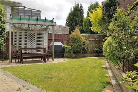 Photo of property in 22 Oriel Avenue, Tawa, Wellington, 5028