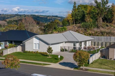 Photo of property in 23 Kahawai Place, Omokoroa, 3114