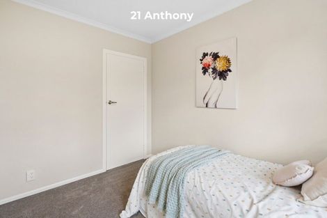 Photo of property in 21 Anthony Grove, Paraparaumu Beach, Paraparaumu, 5032