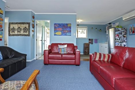 Photo of property in 615 Pukehina Parade, Pukehina, Te Puke, 3189