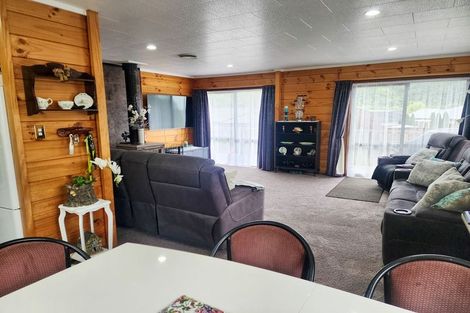 Photo of property in 140 Marsden Road, Greymouth, 7805