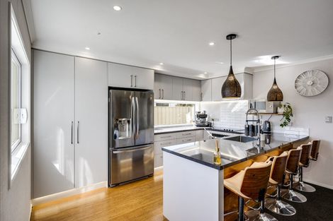 Photo of property in 38a Warwick Crescent, Taradale, Napier, 4112