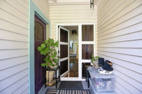 Photo of property in 107 Milton Road, Bluff Hill, Napier, 4110