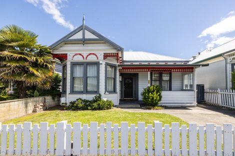 Photo of property in 65 Wellesley Road, Napier South, Napier, 4110