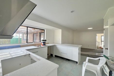 Photo of property in 1/25 Millhouse Drive, Northpark, Auckland, 2013