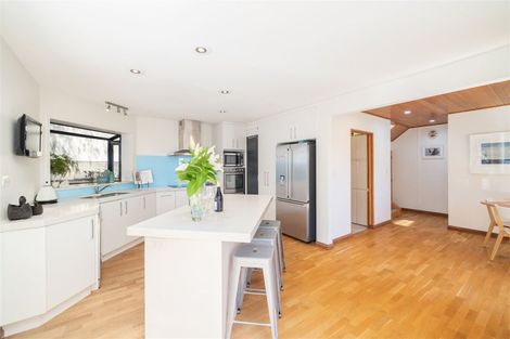 Photo of property in 13 Nehru Place, Cashmere, Christchurch, 8022