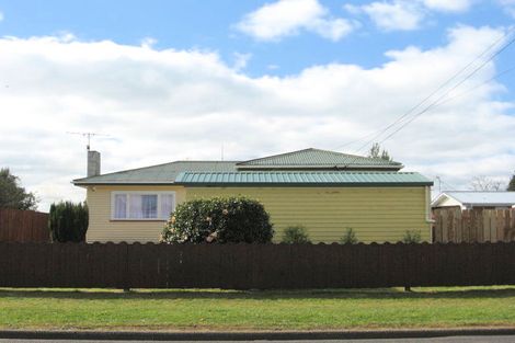 Photo of property in 1/46 Rollerson Street, Papakura, 2110