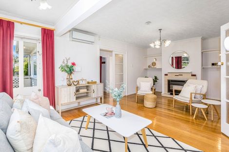 Photo of property in 45a Oxford Street, Tawa, Wellington, 5028