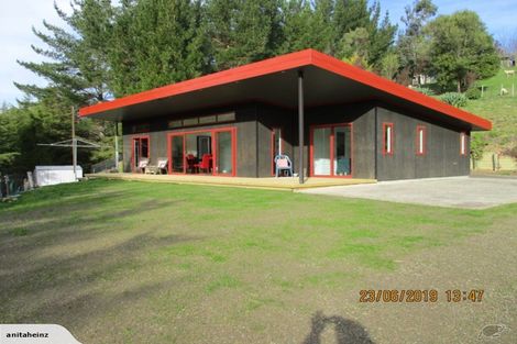 Photo of property in 35 Totara View Road, Wakefield, 7095