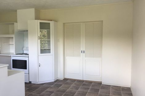 Photo of property in 96 Mountbatten Avenue, Hillcrest, Auckland, 0627