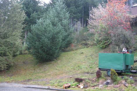 Photo of property in 19 Caples Place, Fernhill, Queenstown, 9300