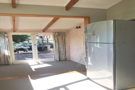 Photo of property in 30 William Souter Street, Forrest Hill, Auckland, 0620