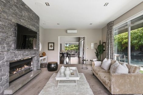 Photo of property in 10 Royds Street, Fendalton, Christchurch, 8014