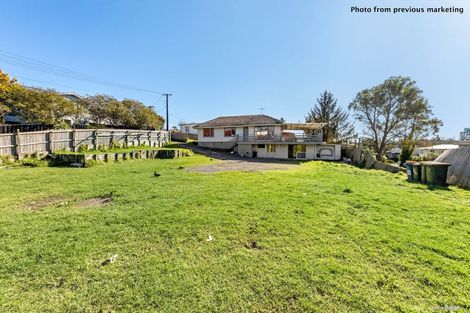 Photo of property in 22b Evans Road, Glen Eden, Auckland, 0602