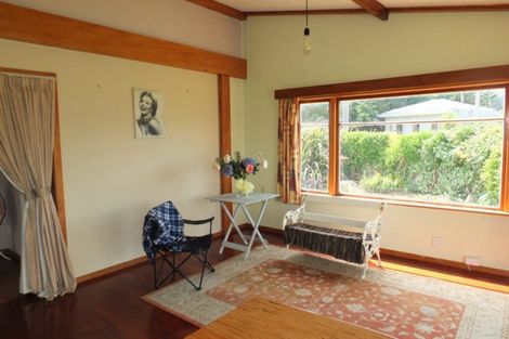 Photo of property in 8a Te Awa Street, Foxton Beach, Foxton, 4815
