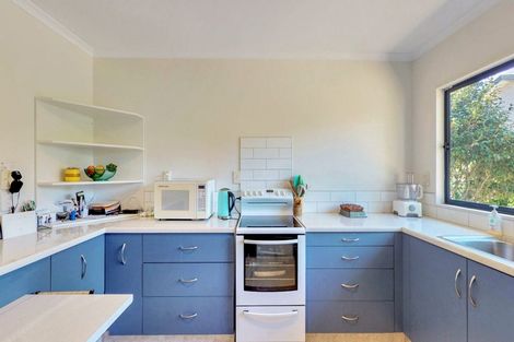 Photo of property in 61 Waipuna Grove, Welcome Bay, Tauranga, 3112