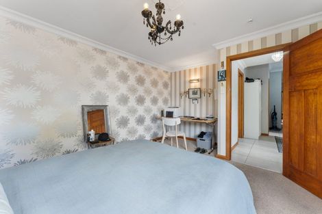 Photo of property in 63 Brightwater Terrace, Terrace End, Palmerston North, 4410