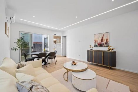 Photo of property in 9a Juliet Avenue, Howick, Auckland, 2014