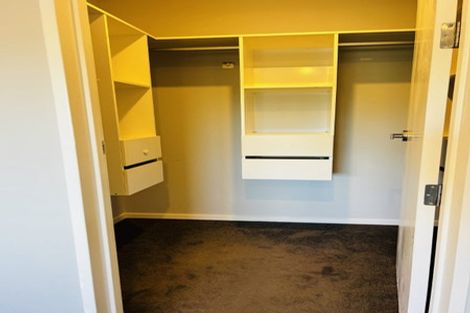 Photo of property in 1 Hanga Place, Papatoetoe, 2024