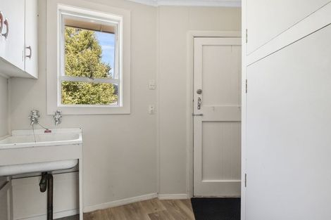 Photo of property in 48 Elwyn Crescent, Green Island, Dunedin, 9018