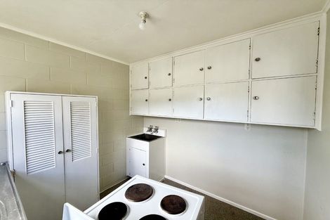 Photo of property in Oberon Flats, 48a Merton Street, Trentham, Upper Hutt, 5018