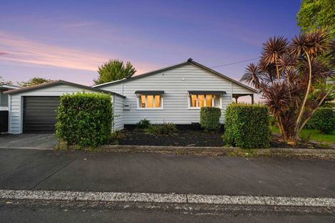 Photo of property in 15 Sillary Street, Hamilton East, Hamilton, 3216