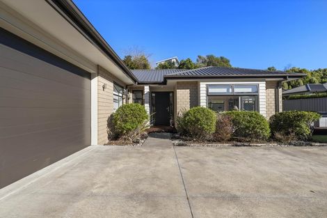 Photo of property in 4 Fern Lane, Whalers Gate, New Plymouth, 4310
