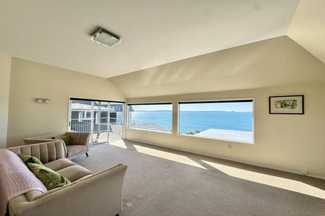 Photo of property in 2 Cliff Road, Torbay, Auckland, 0630