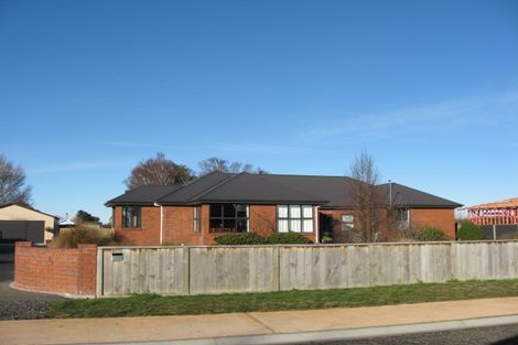 Photo of property in 29 Church Street, Winton, 9720