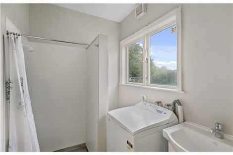 Photo of property in 2/5 Tara Street, Riccarton, Christchurch, 8041