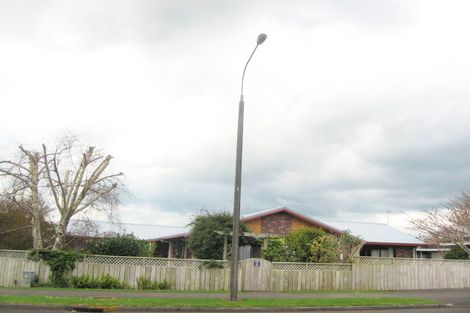 Photo of property in 17 Veale Road, Frankleigh Park, New Plymouth, 4310