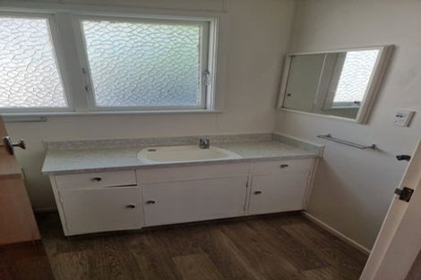 Photo of property in 25 Porutu Street, Fairfield, Lower Hutt, 5011