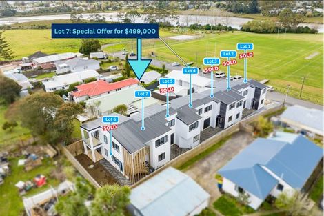 Photo of property in 7/122 Archibald Road, Kelston, Auckland, 0602