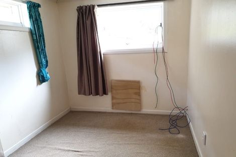 Photo of property in 16 Lewis Street, Blockhouse Bay, Auckland, 0600