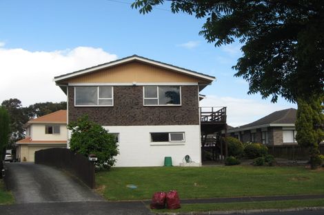 Photo of property in 26 Challen Close, Conifer Grove, Takanini, 2112