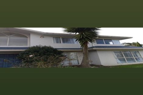 Photo of property in 3 Harbour Lights Close, West Harbour, Auckland, 0618