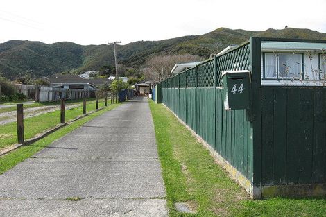 Photo of property in 44 Wise Street, Wainuiomata, Lower Hutt, 5014