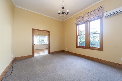 Photo of property in 18 Aurora Street, Petone, Lower Hutt, 5012