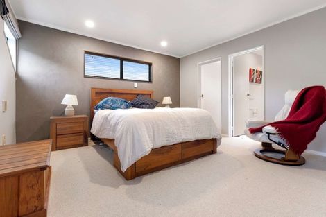 Photo of property in 43 Ranui Street, Dinsdale, Hamilton, 3204