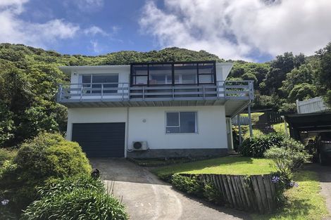 Photo of property in 17 Ngarimu Grove, Ngaio, Wellington, 6035