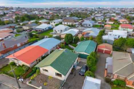 Photo of property in 19 Oxford Street, West End, Timaru, 7910