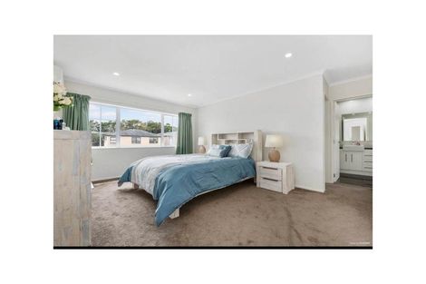 Photo of property in 12 Evelina Lane, Flat Bush, Auckland, 2019