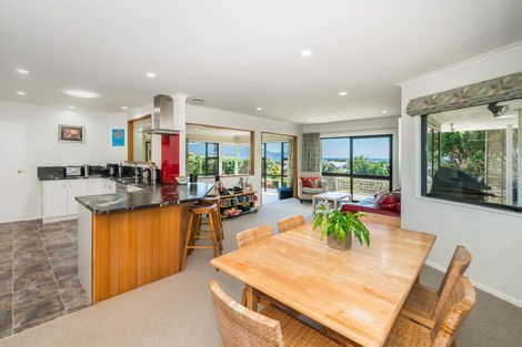 Photo of property in 46 Hicks Crescent, Waikanae Beach, Waikanae, 5036