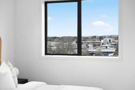 Photo of property in 6/12 Ruakiwi Road, Hamilton Lake, Hamilton, 3204